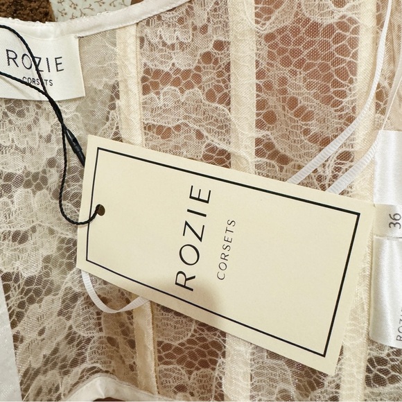 ROZIE Corsets lace  NEW NWT - Picture 7 of 9